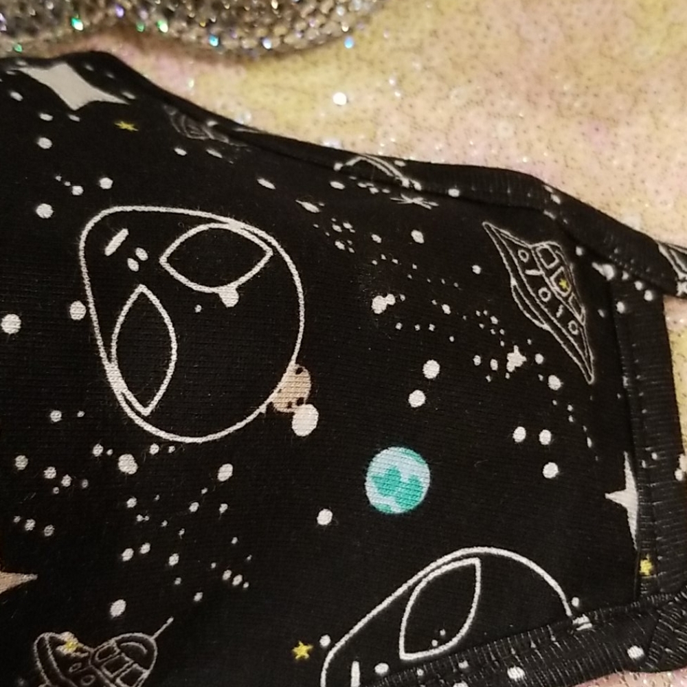 Alien Soft Mask - Picture 3 of 6